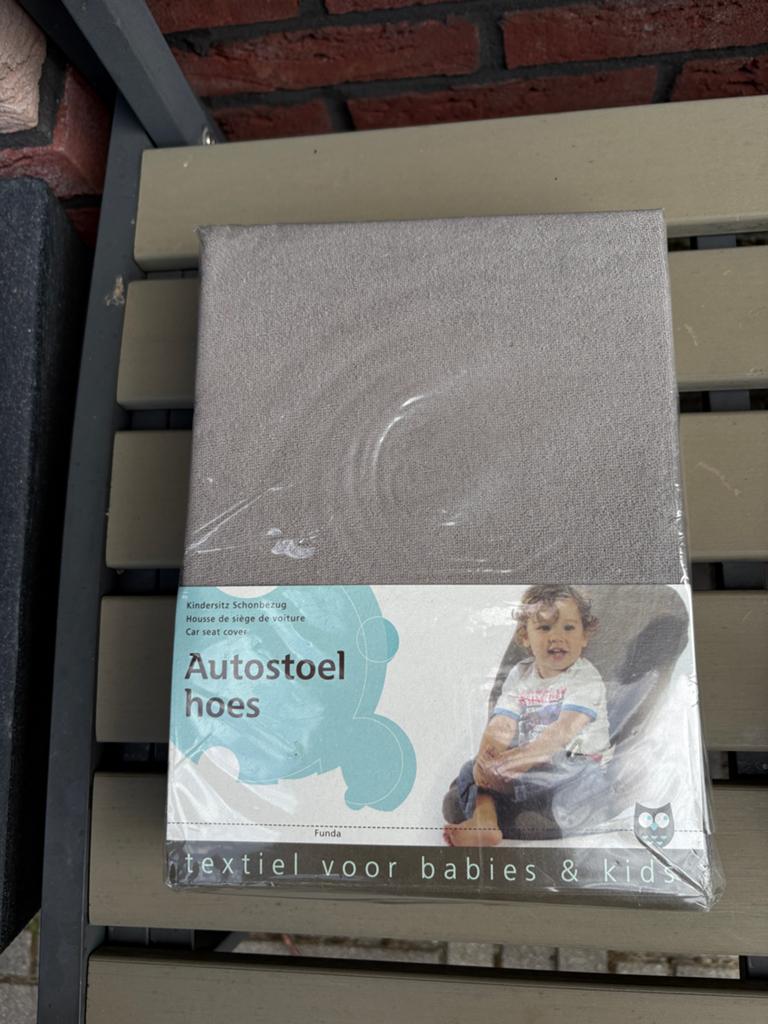 Nieuwe autostoelhoes - grijs - Funda, Ophalen, Nieuw, Overige merken