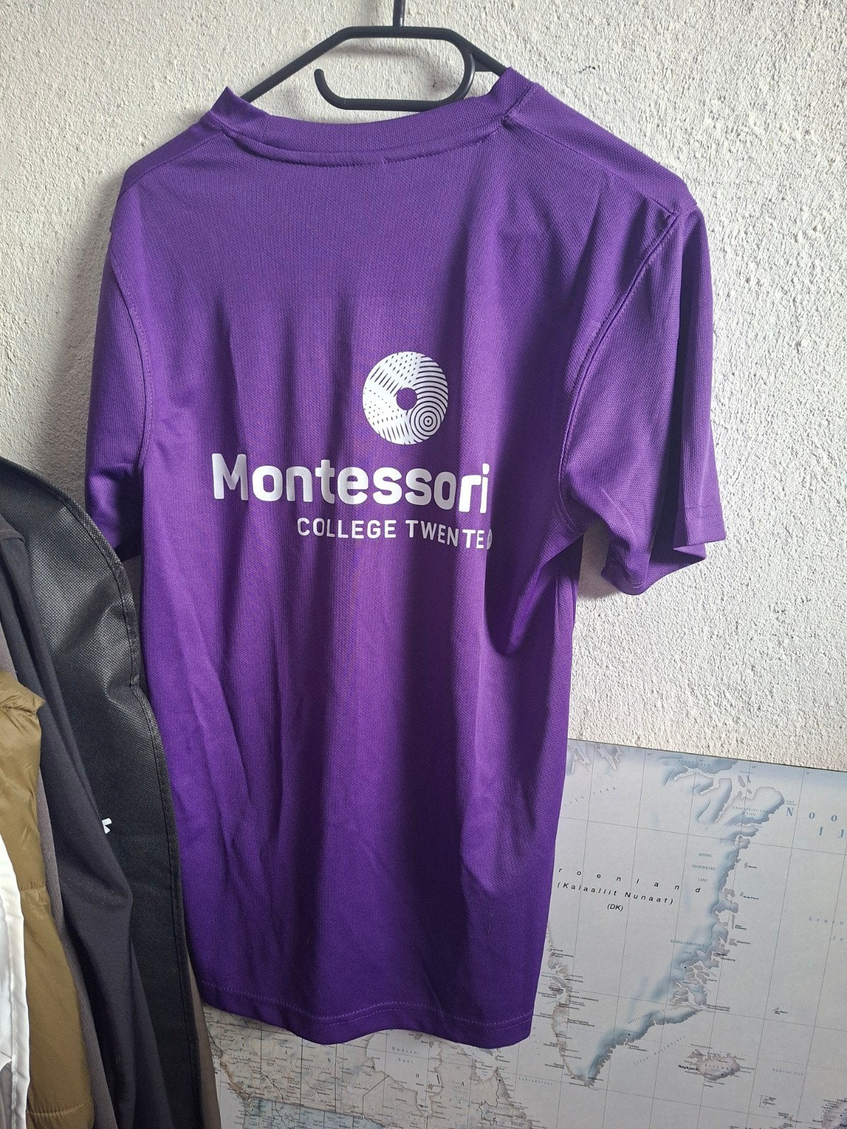 verplicht shirt montessori hengelo lo2, Ophalen, Zo goed als nieuw