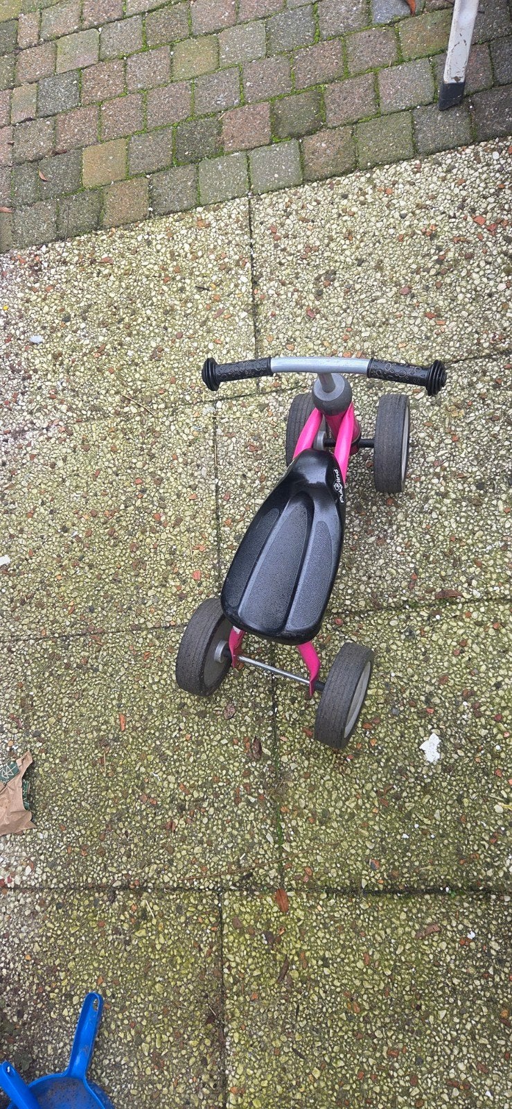 Roze Puky Loopfiets - Zo goed als nieuw