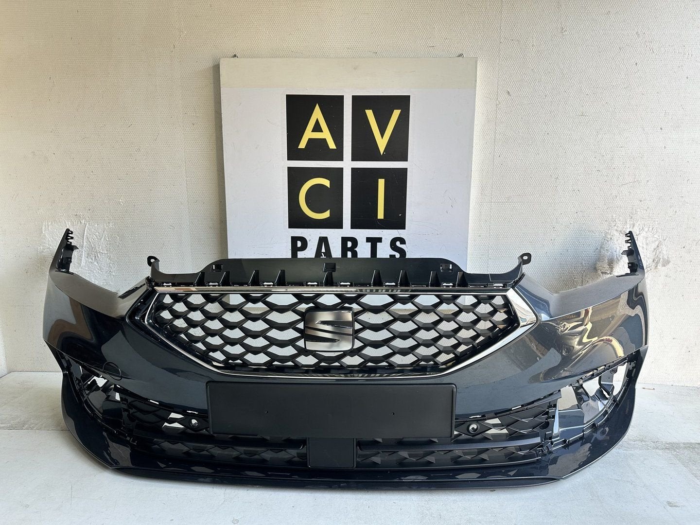 Seat Leon IV 4 5FA Voorbumper bumper origineel 5FA807221, Gebruikt, -, Voor, -
