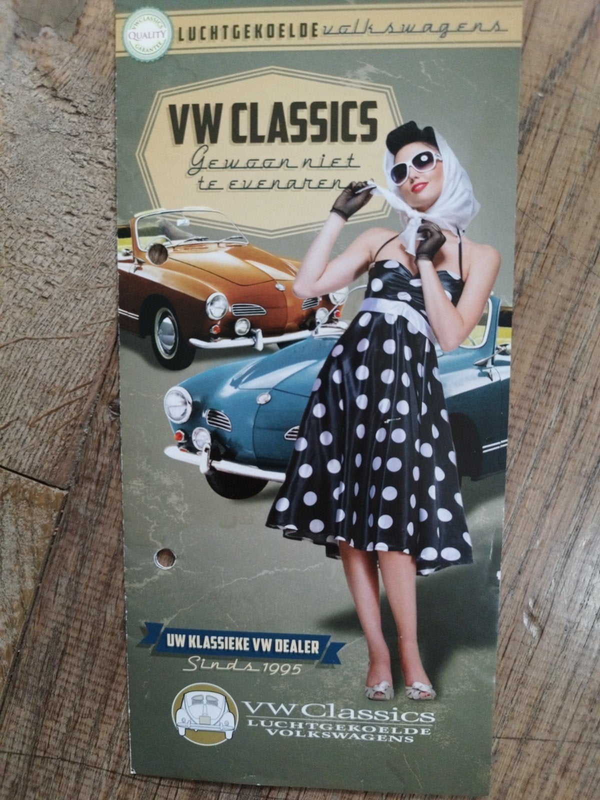 VW Classics folder - Nederlands, Duits, Engels (2010), Gelezen, Ophalen of Verzenden, Vw classics, Volkswagen