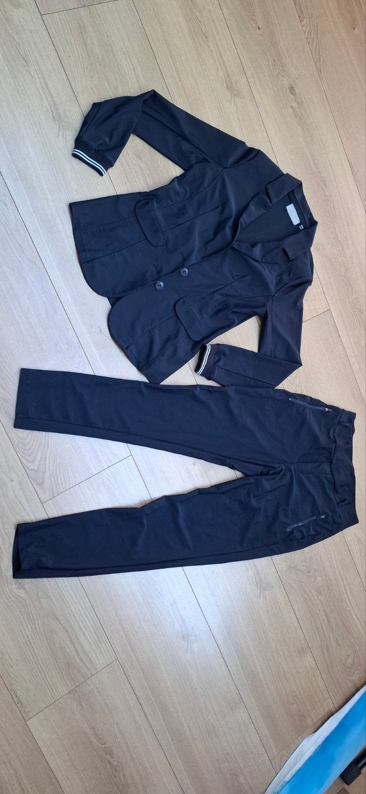 Donkerblauw damespak elviro- Jasje en broek met 38, Kleding | Dames, Maat 38/40 (M), Kostuum of Pak, Blauw, Ophalen of Verzenden