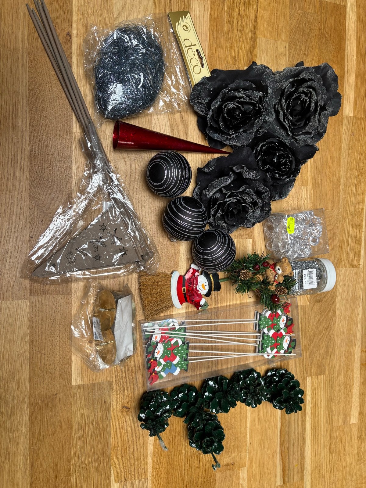 Pakketje kerstdecoratie, Ophalen