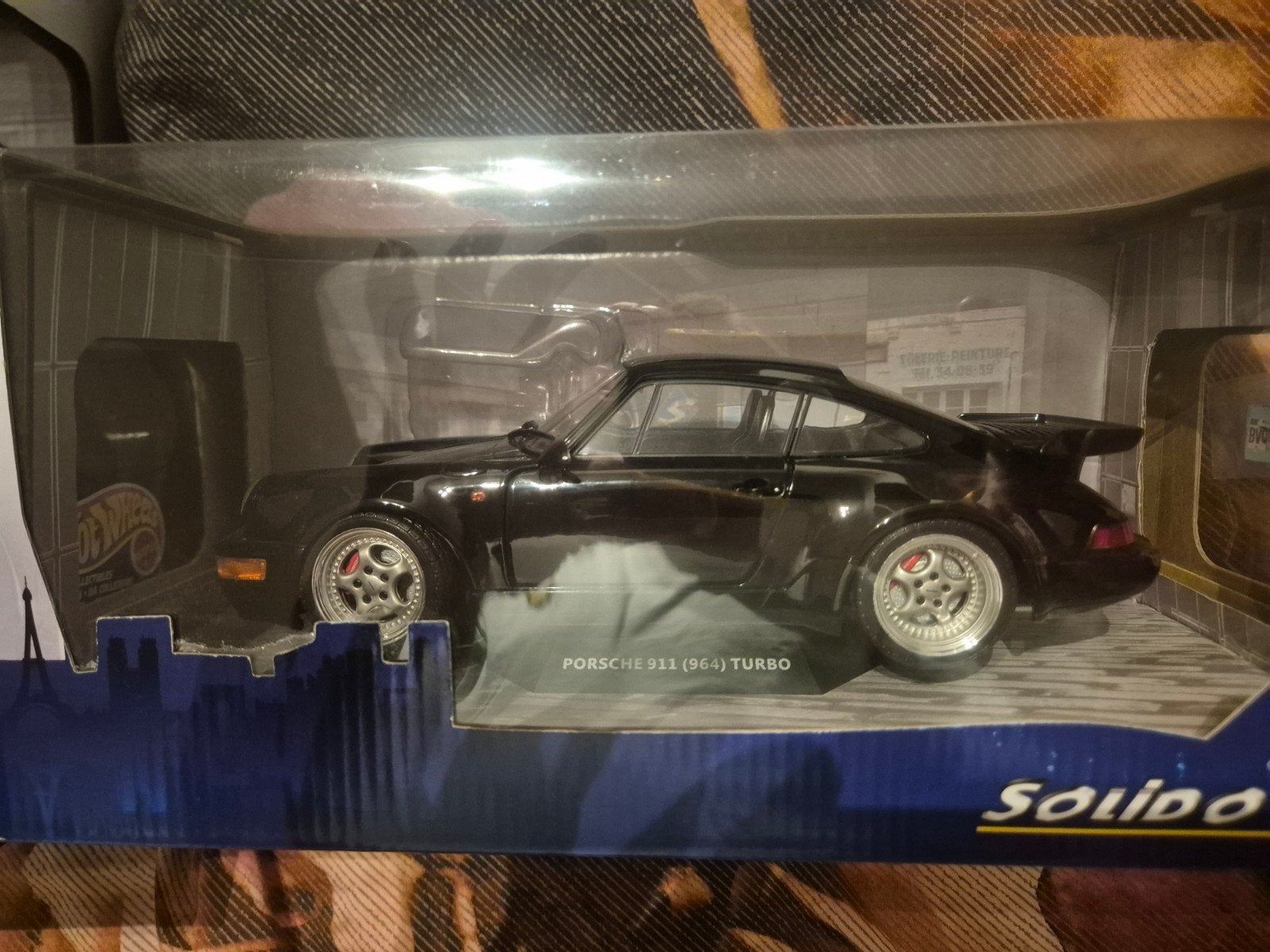 Porsche 911 (964) Turbo 'Bad Boys' Schaal 1:18 Solido, Ophalen of Verzenden, Nieuw, Auto, Solido