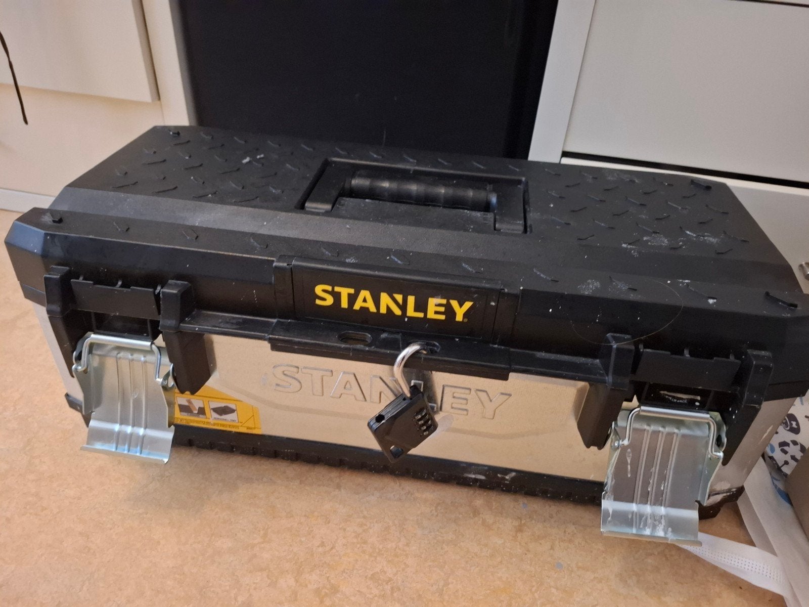 Stanley gereedschapskist met stucadoorsgereedschap, Ophalen, Gebruikt, Gereedschapsopslag, Stanley