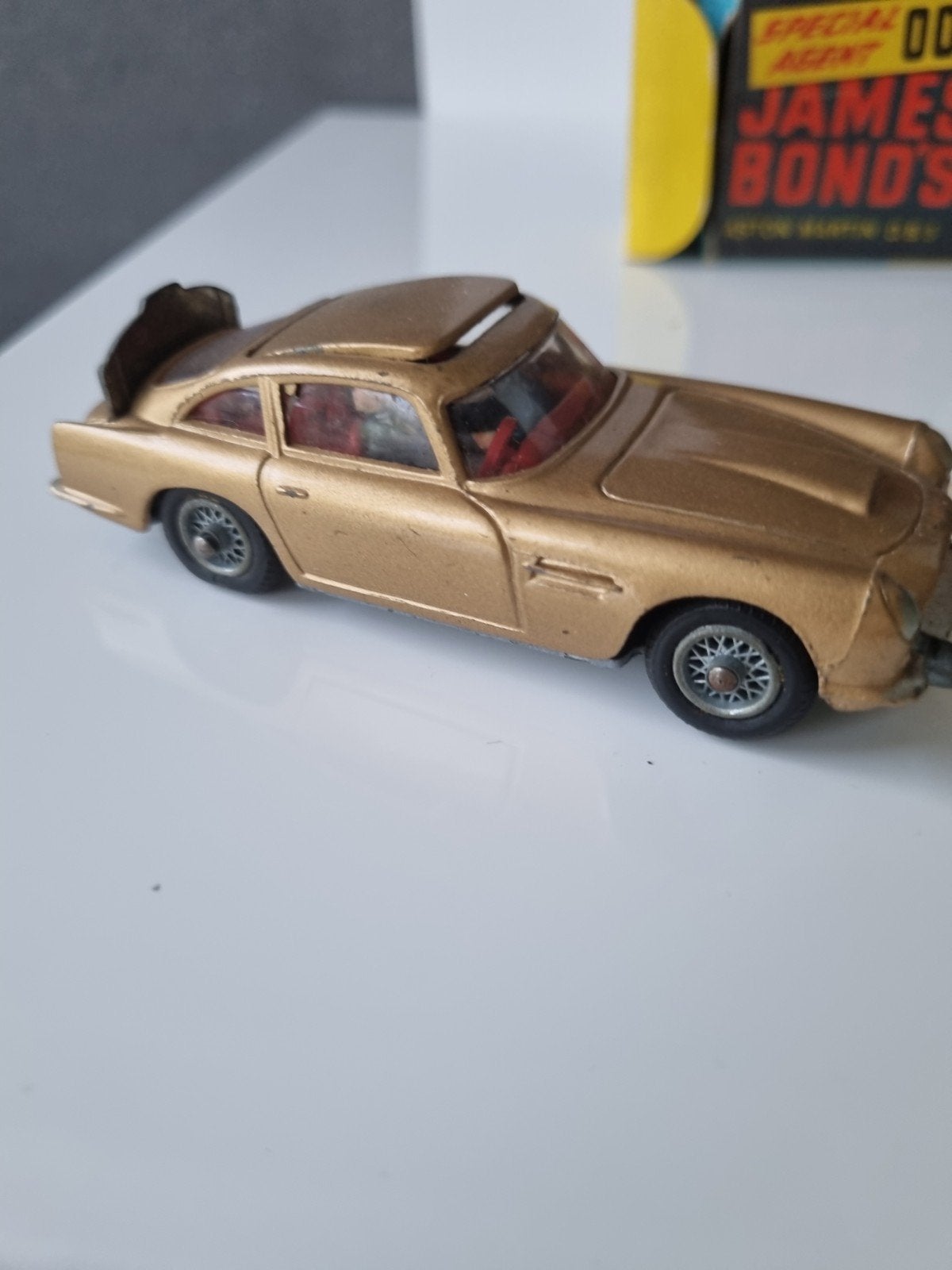 corgi toys, Hobby en Vrije tijd, Modelauto's | 1:43, Ophalen of Verzenden, Gebruikt, Auto, Corgi