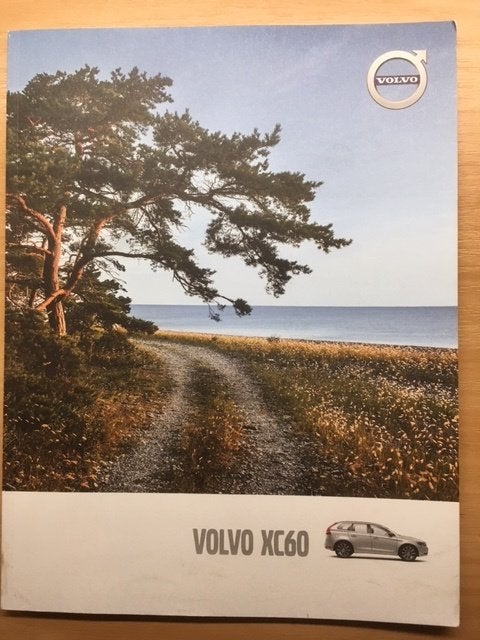 Volvo XC60 Brochure - NL      2015, Boeken, Auto's | Folders en Tijdschriften, Ophalen of Verzenden, Zo goed als nieuw, Volvo