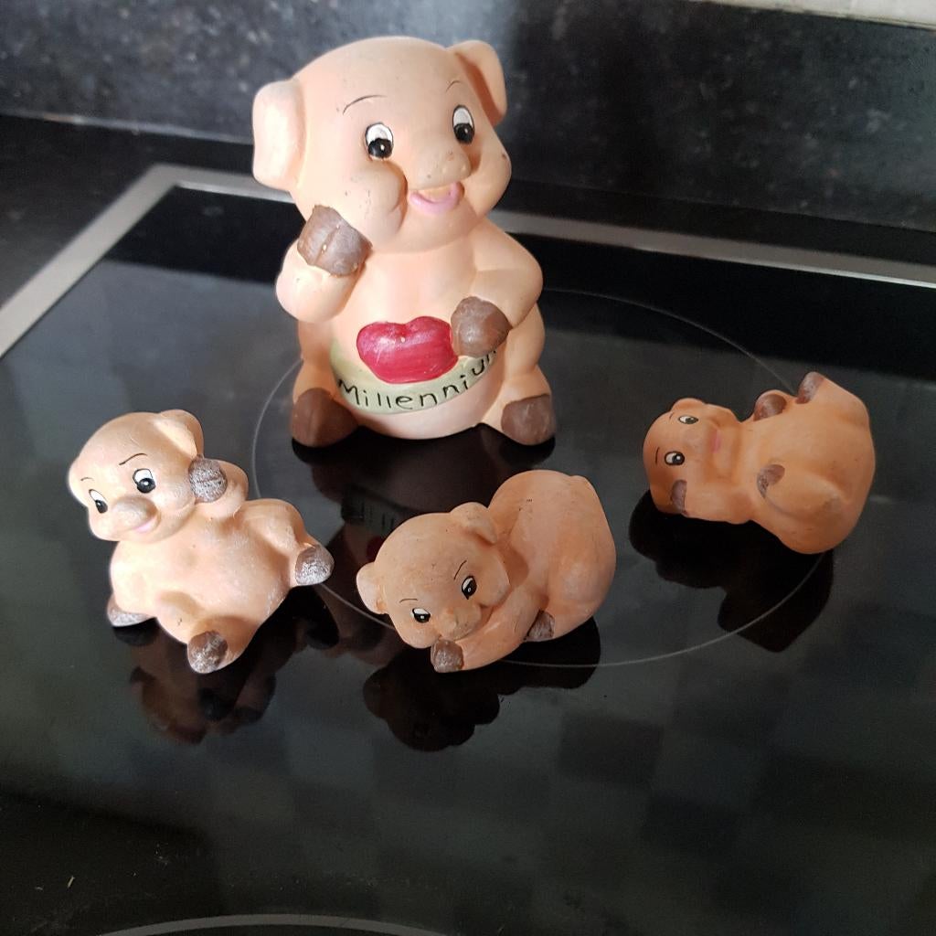 Beeldjes, Verzamelen, Beelden en Beeldjes, Zo goed als nieuw, Overige typen, Ophalen of Verzenden