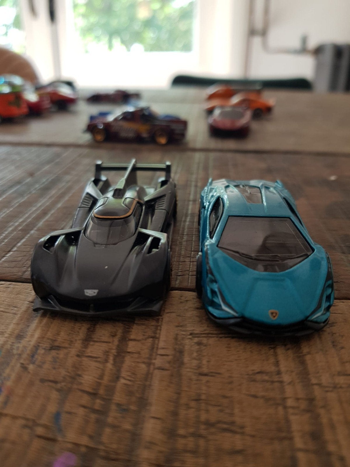 Hot Wheels: Cadillac LMDh & Lamborghini Sian, Kinderen en Baby's, Speelgoed | Speelgoedvoertuigen, Ophalen of Verzenden, Gebruikt