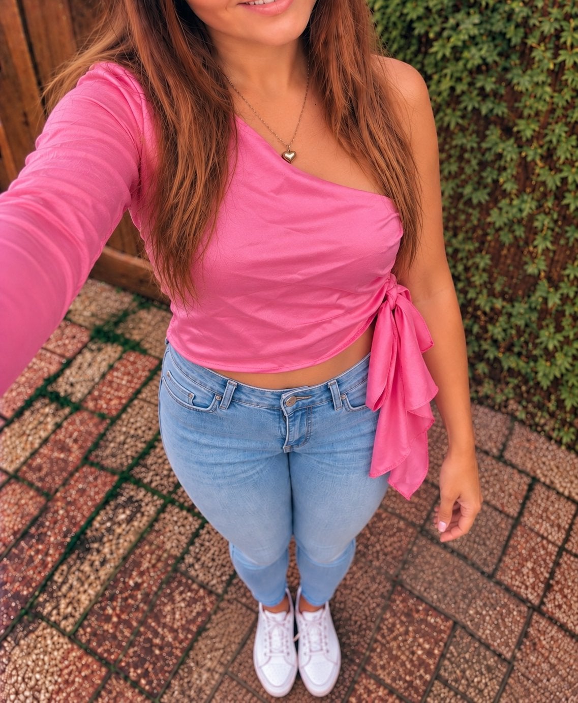 Roze one-shoulder top met lange mouw en strikdetail, Verzenden, Nieuw, Roze, Lange mouw