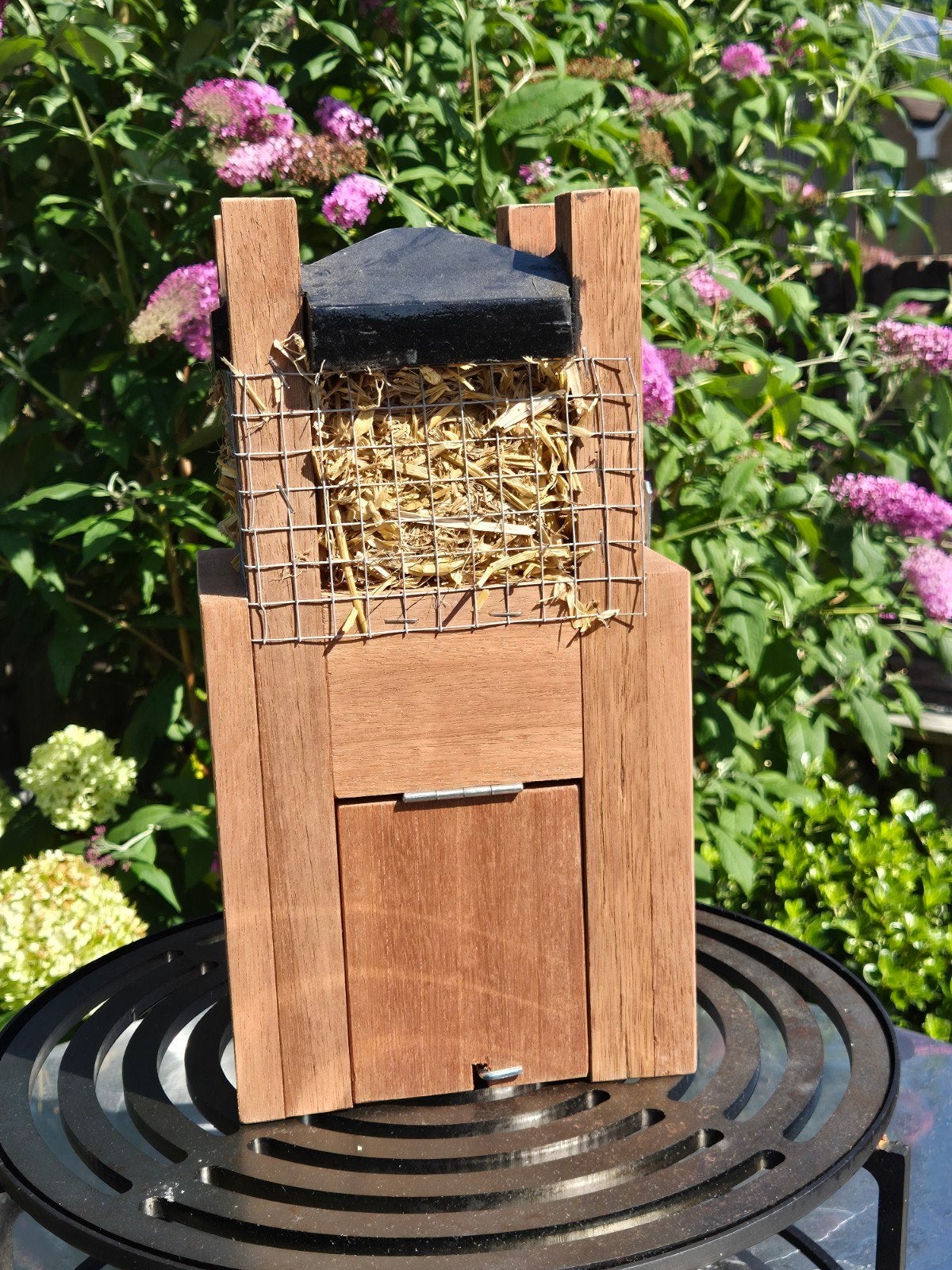 Houten insectenhotel / vogelhuisje, Ophalen of Verzenden