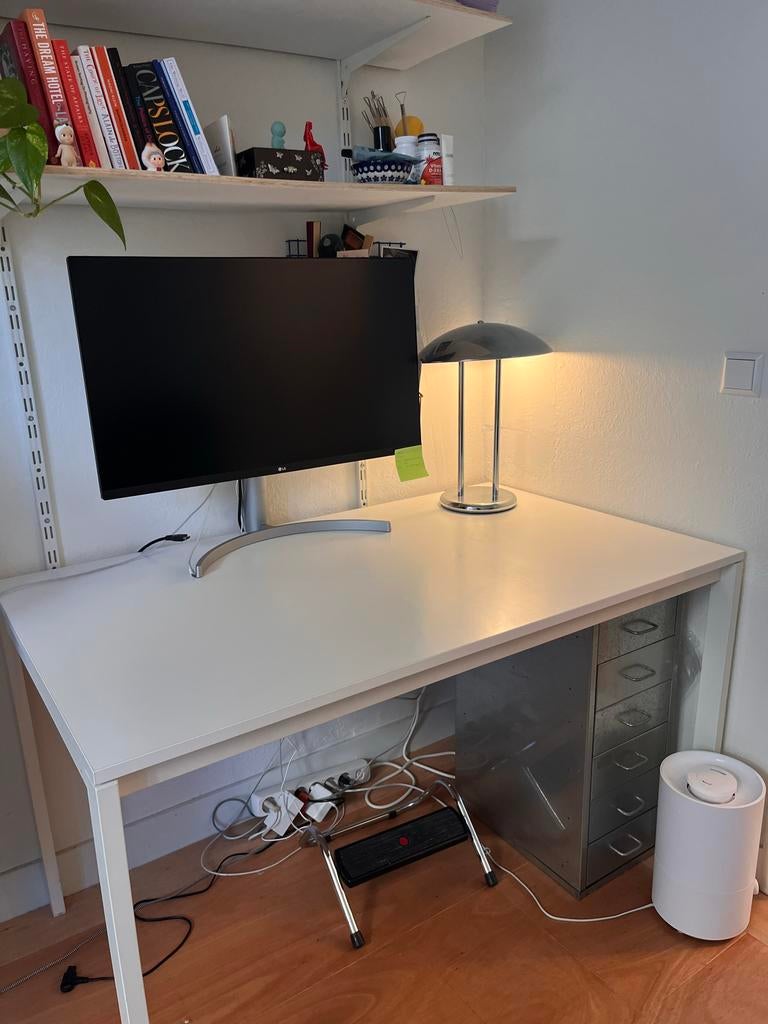 Ikea Melltorp wit bureau - Compact en stijlvol, Ophalen, Gebruikt
