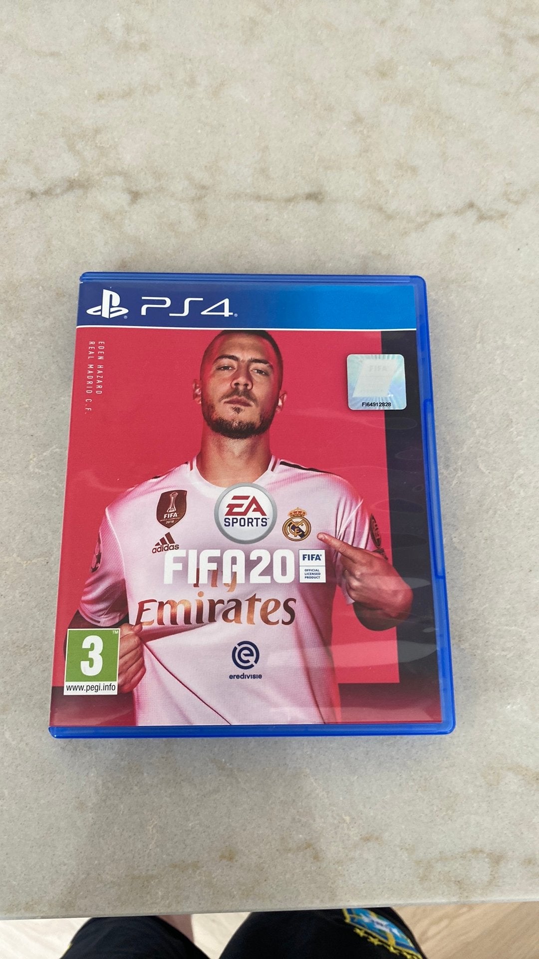 Fifa 20, Ophalen, Zo goed als nieuw, Sport, 3 spelers of meer