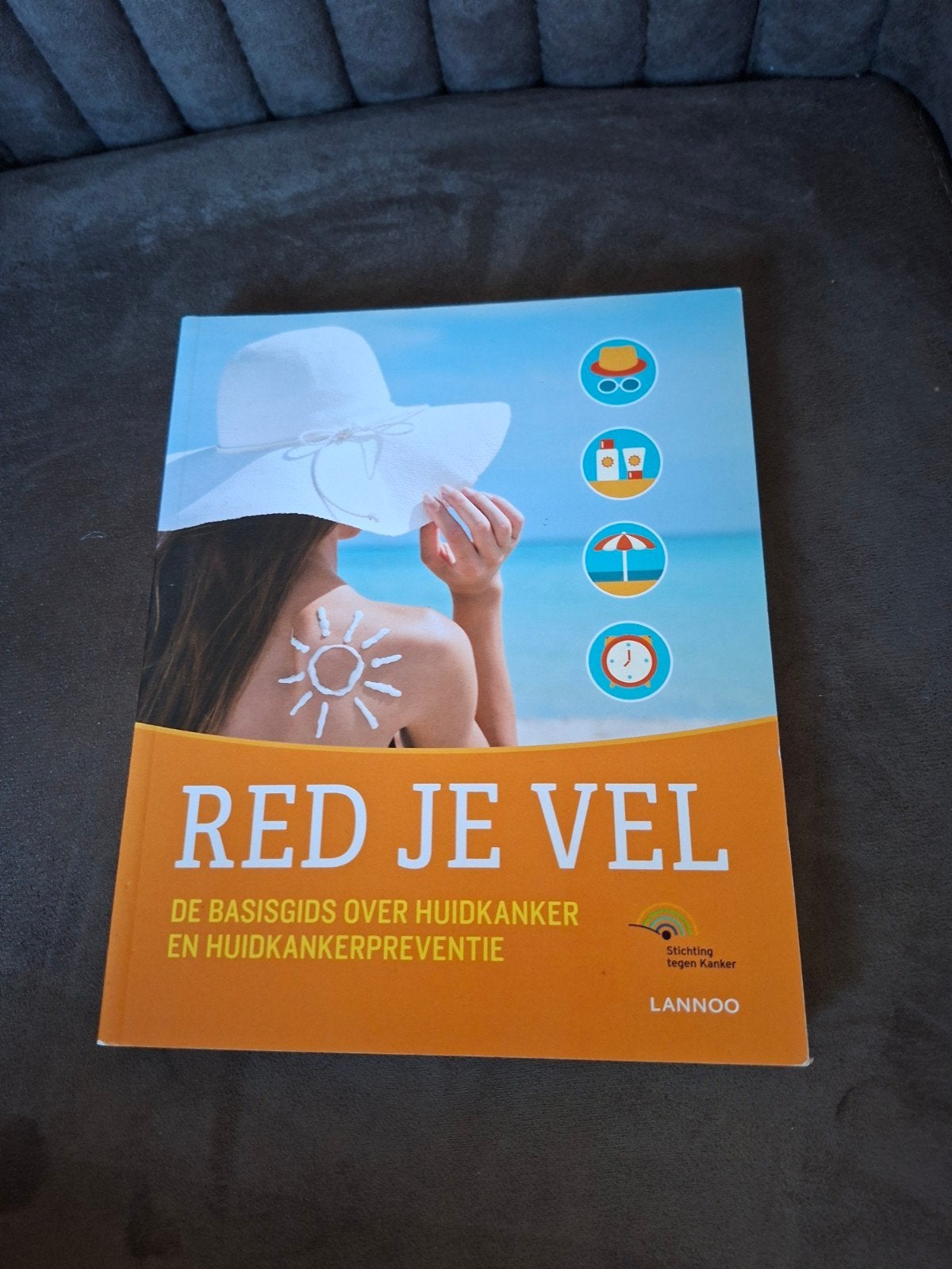 Red Je Vel: Basishandleiding Huidkanker & Preventie, Ophalen of Verzenden, Zo goed als nieuw, Gezondheid en Conditie, Brigitte Boonen