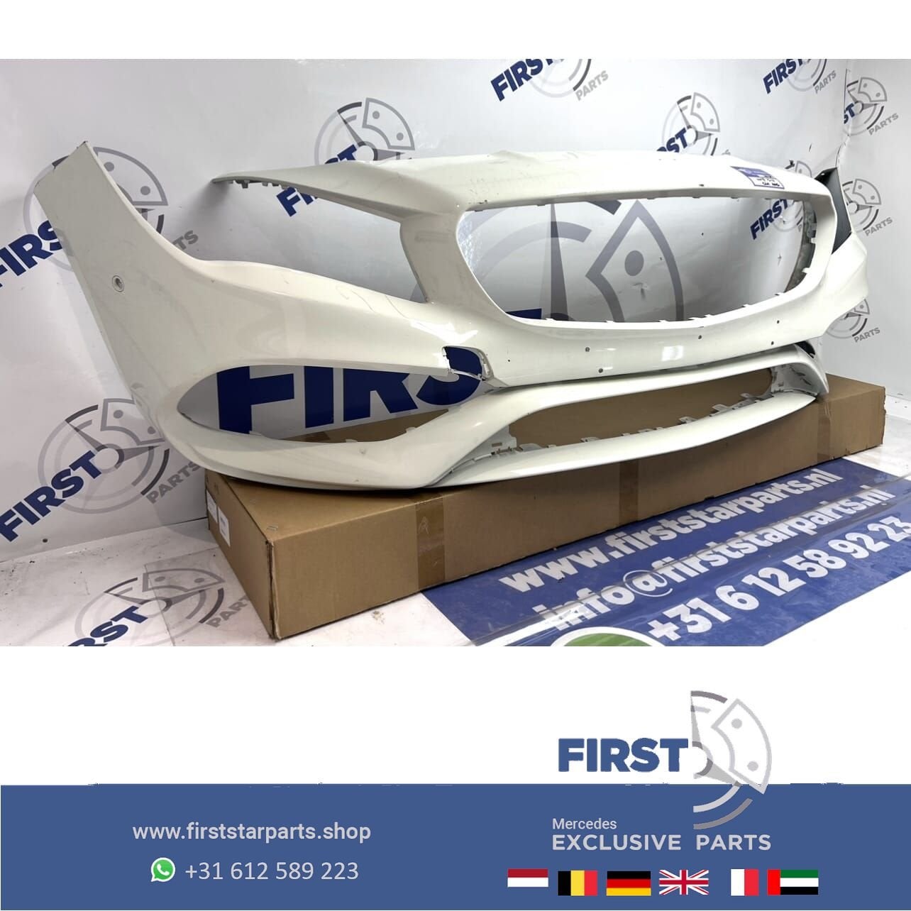 W117 CLA Facelift AMG Voorbumper wit 2013-2019
