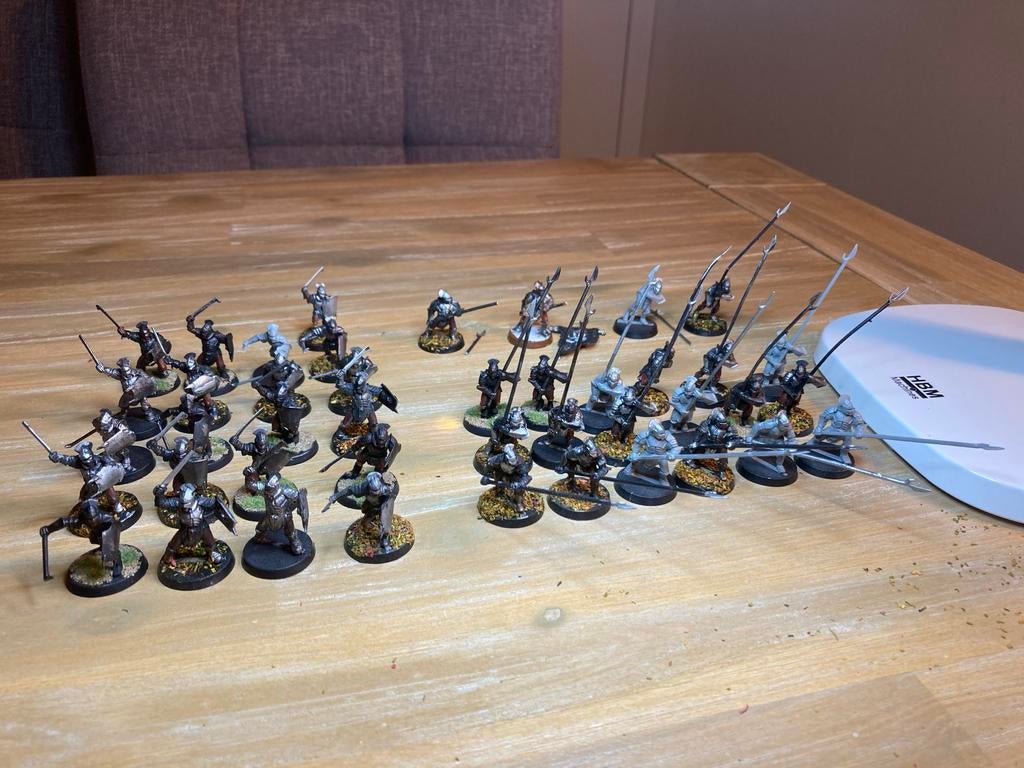 Uruk-hai warriors - MESBG, Hobby en Vrije tijd, Wargaming, Gebruikt, Figuurtje(s), Geverfd, Lord of the Rings