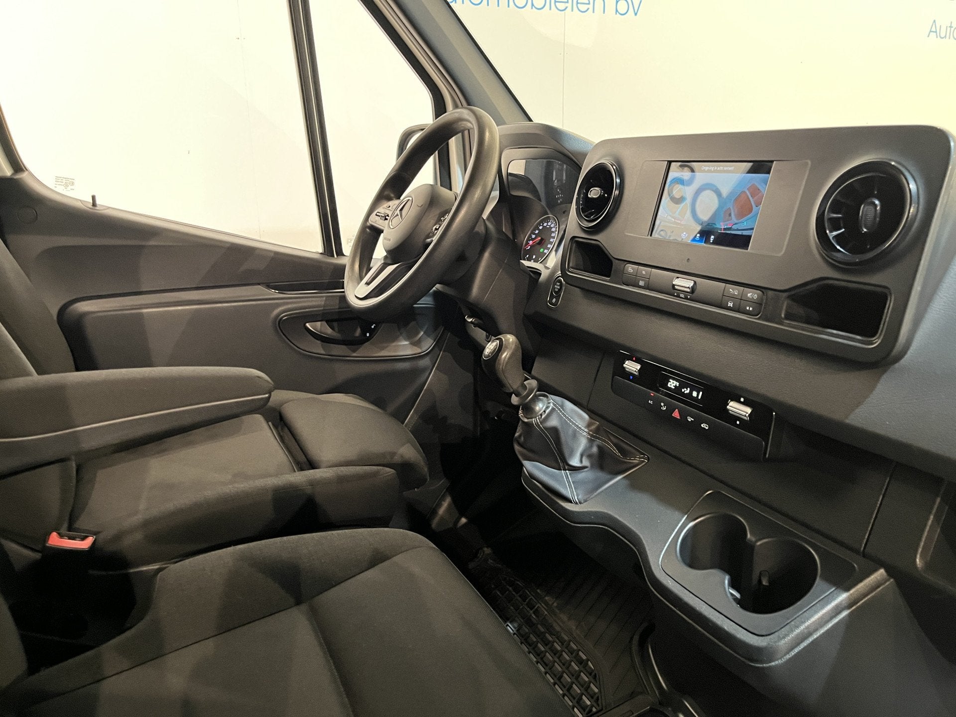 Mercedes-Benz Sprinter 317 CDI L2H2 RWD / Euro 6 / LED / Air, Auto's, Gebruikt, 4 cilinders, Wit, Mercedes-Benz