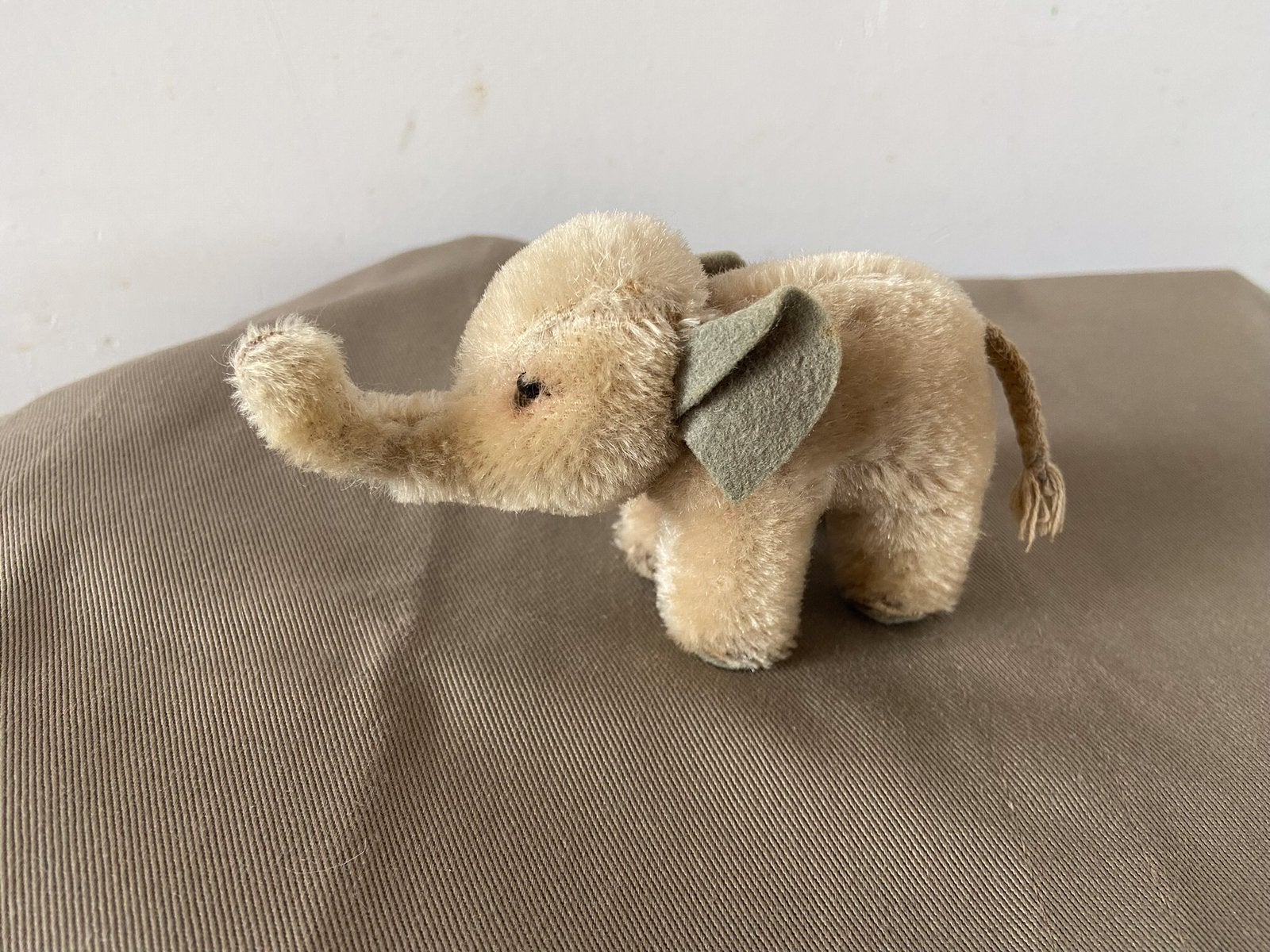 Steiff olifantje, 6307, 7cm, Ophalen of Verzenden, Zo goed als nieuw, Overige typen, Steiff