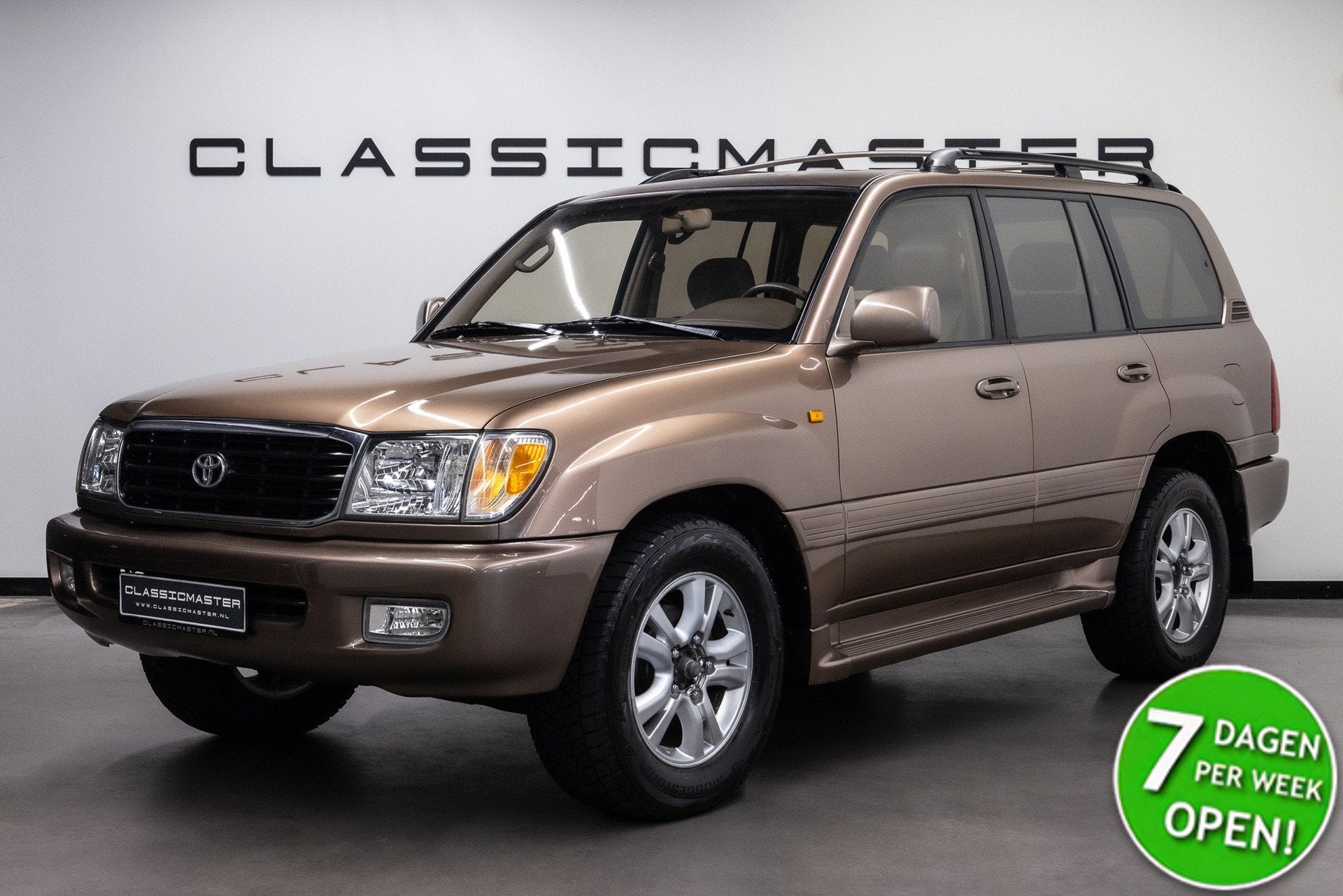 Toyota Land Cruiser 4.7i V8 Executive Btw auto, Fiscale waar, Auto's, Automaat, 238 pk, Beige, Bruin