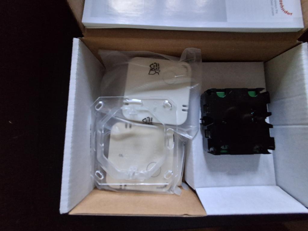 Zehnder CO2 sensor 0-10V inbouw met diverse kleuren, Ophalen of Verzenden, Nieuw