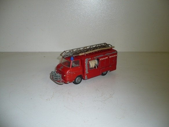 Tekno Denmark Volvo Express Brandweer wagen, Hobby en Vrije tijd, Modelauto's | 1:50, Ophalen of Verzenden, Gebruikt, Bus of Vrachtwagen