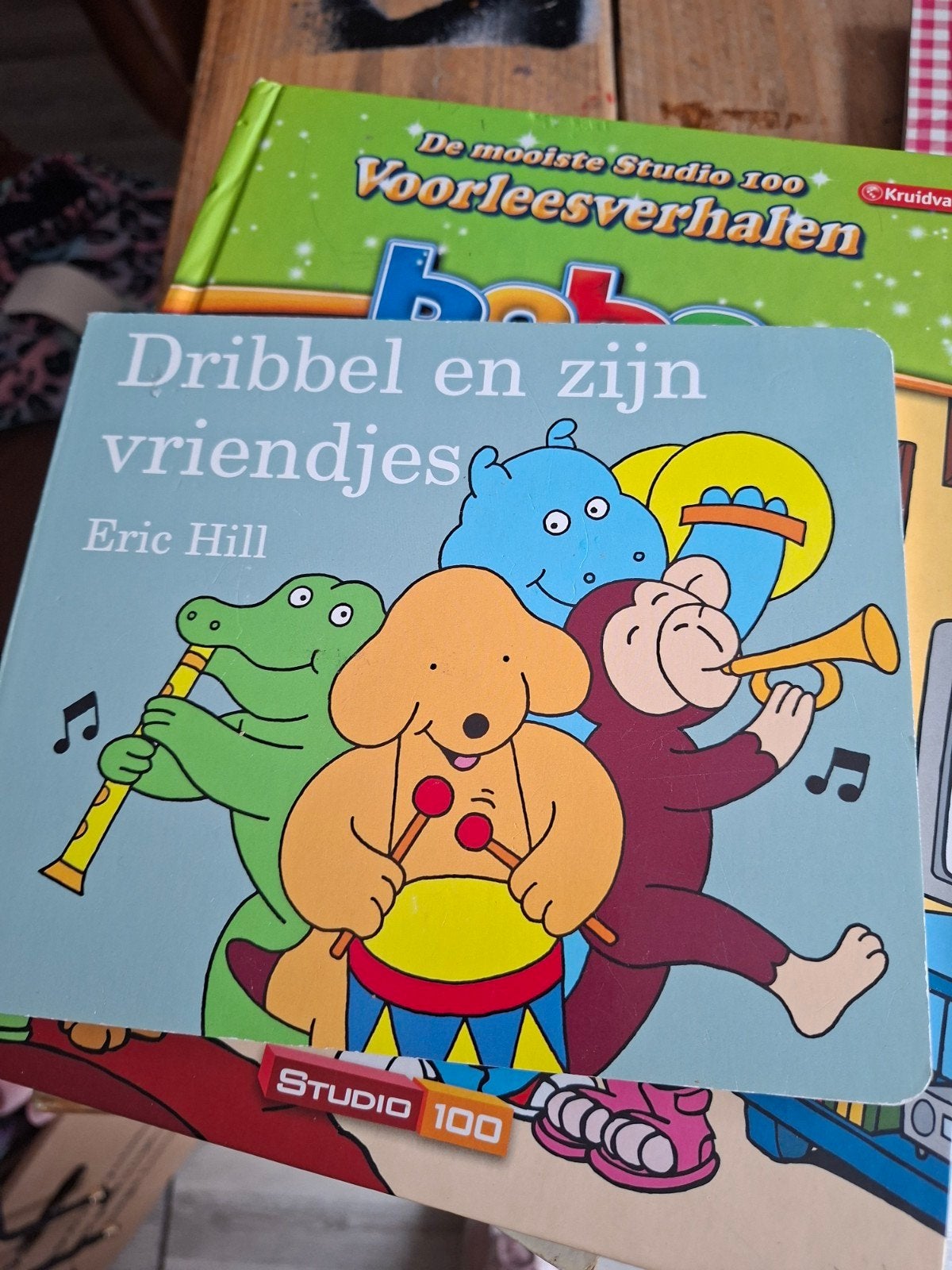 Dribbel en zijn vriendjes - Eric Hill, Boeken, Ophalen of Verzenden