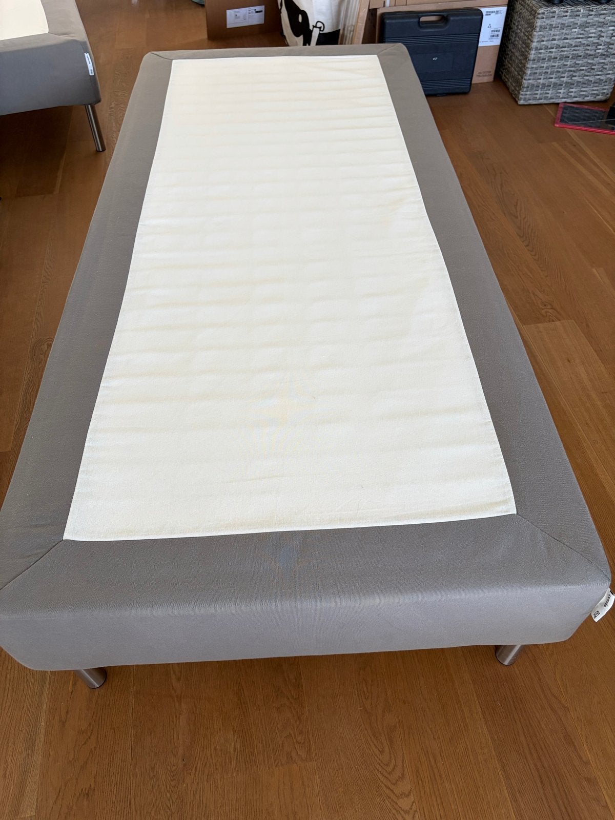 IKEA Espevär boxspring onderstel 90x200 cm, Ophalen, 90 cm, Eenpersoons, Zo goed als nieuw