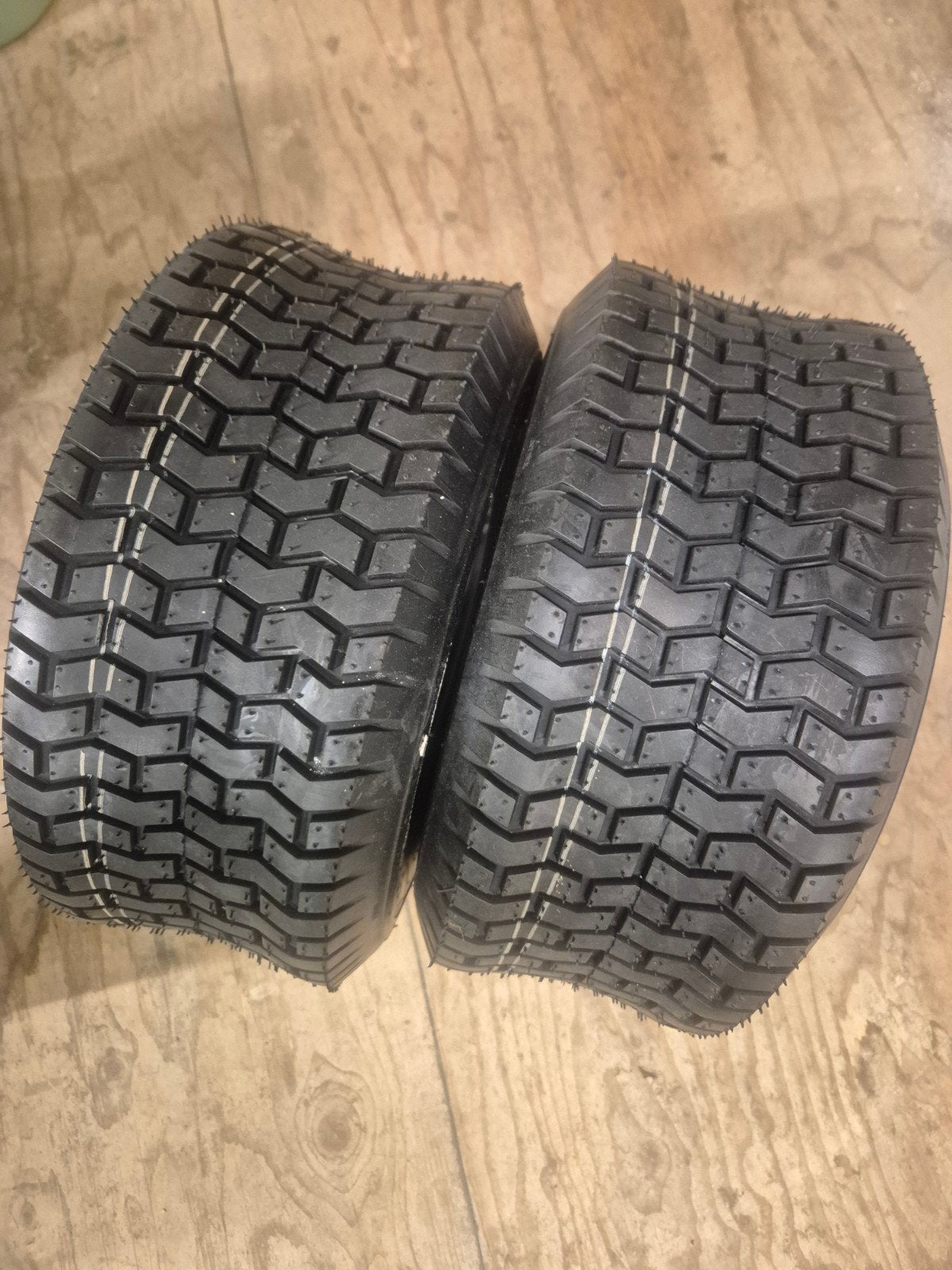 Grasmaaier/traktor bandjes, Ophalen, Nieuw