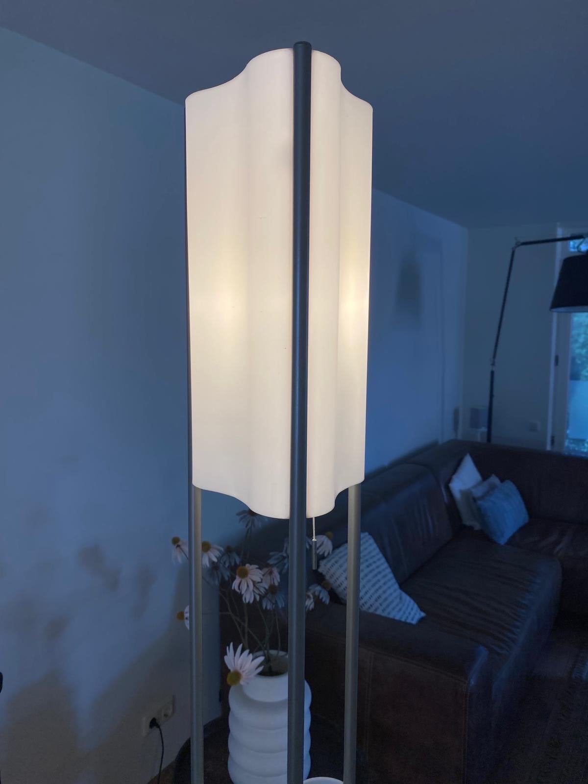 Foscarini Totem Vloerlamp - Design Klassieker, Ophalen, Kunststof, Overige fittingen, Zo goed als nieuw