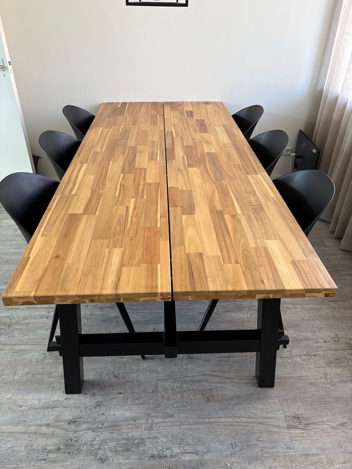 Ikea Skogsta eettafel inclusief 6 stoelen, Ophalen, Gebruikt, 200 cm of meer, 50 tot 100 cm
