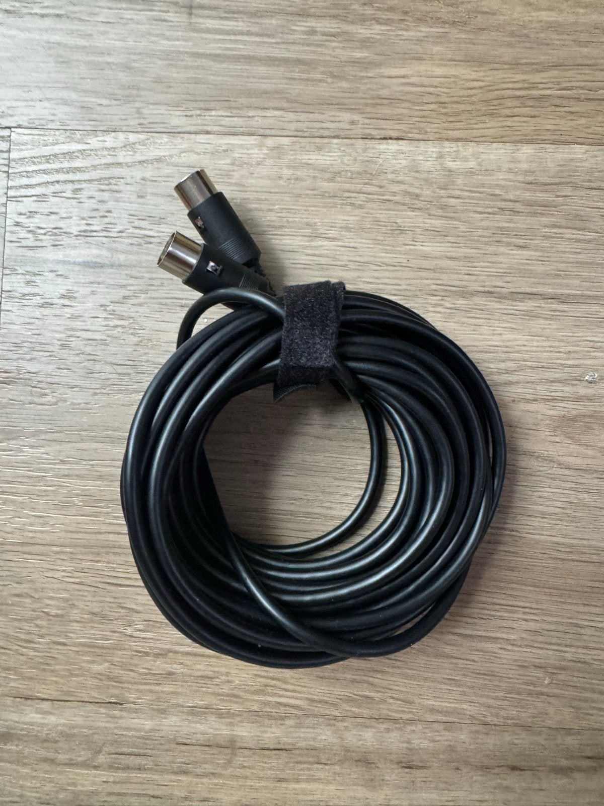 B&O DIN8 Powerlink kabel (7,50 meter), Audio, Tv en Foto, Audiokabels en Televisiekabels, Ophalen of Verzenden, Nieuw, 5 tot 10 meter
