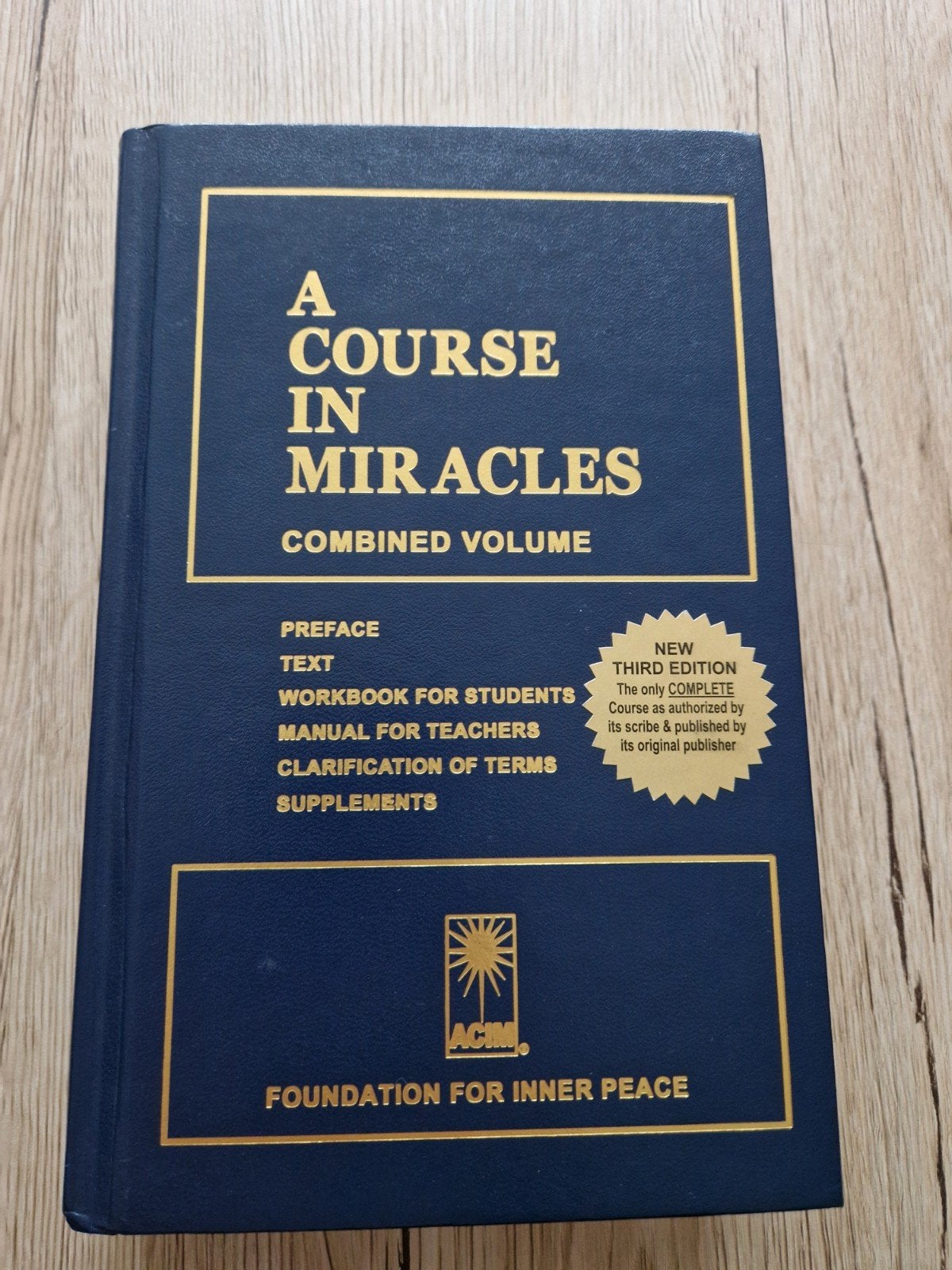 Course in miracles 3de editie, Ophalen, Zo goed als nieuw, Spiritualiteit algemeen, Overige typen