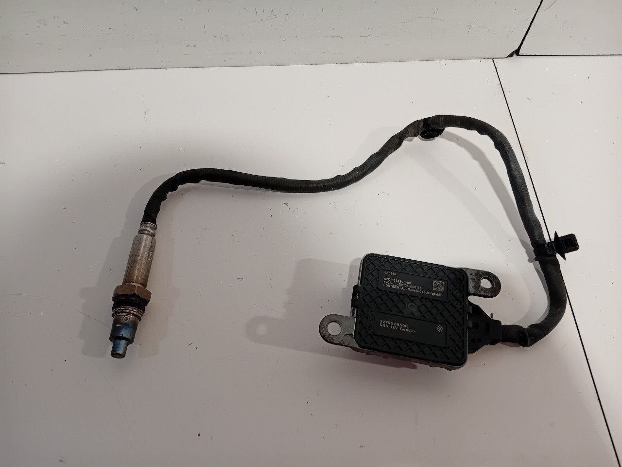 Lambdasonde Renault Mégane, Onderdelen@venauto.nl, Van der Ven Autorecycling B.V., Gebruikt, Ettenseweg 76, 4706 PB Roosendaal, The Netherlands
