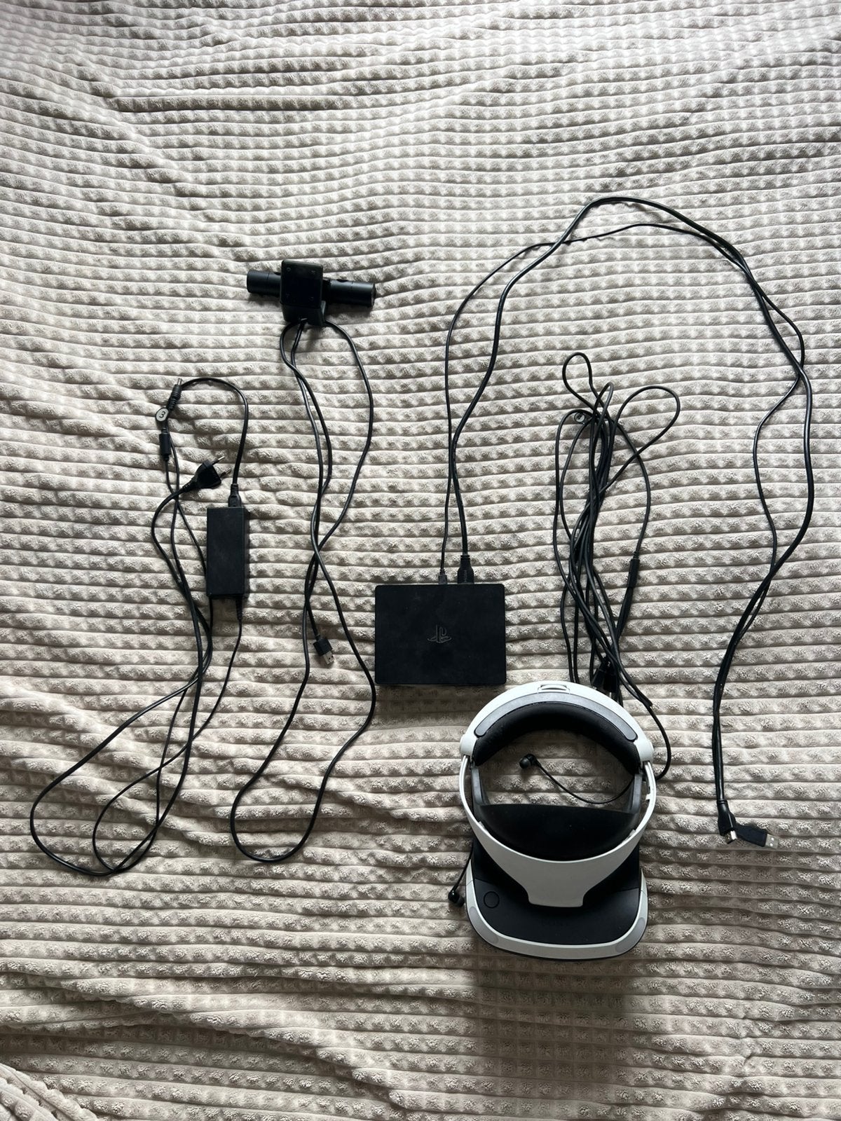 Sony VR-bril voor PlayStation, Spelcomputers en Games, Ophalen of Verzenden, Zo goed als nieuw, Met 1 controller, Original