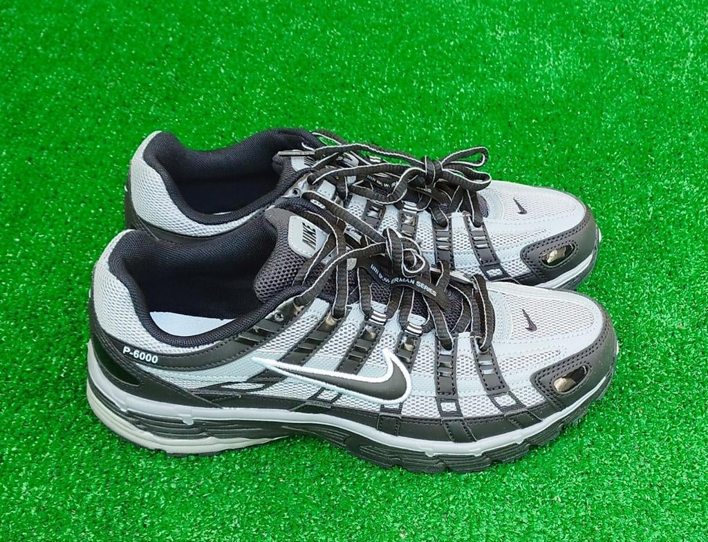 Nike P-6000 Sneakers - Grijs/Zwart #40,5, Kleding | Dames, Schoenen, Zwart, Nike, Nieuw, Ophalen of Verzenden