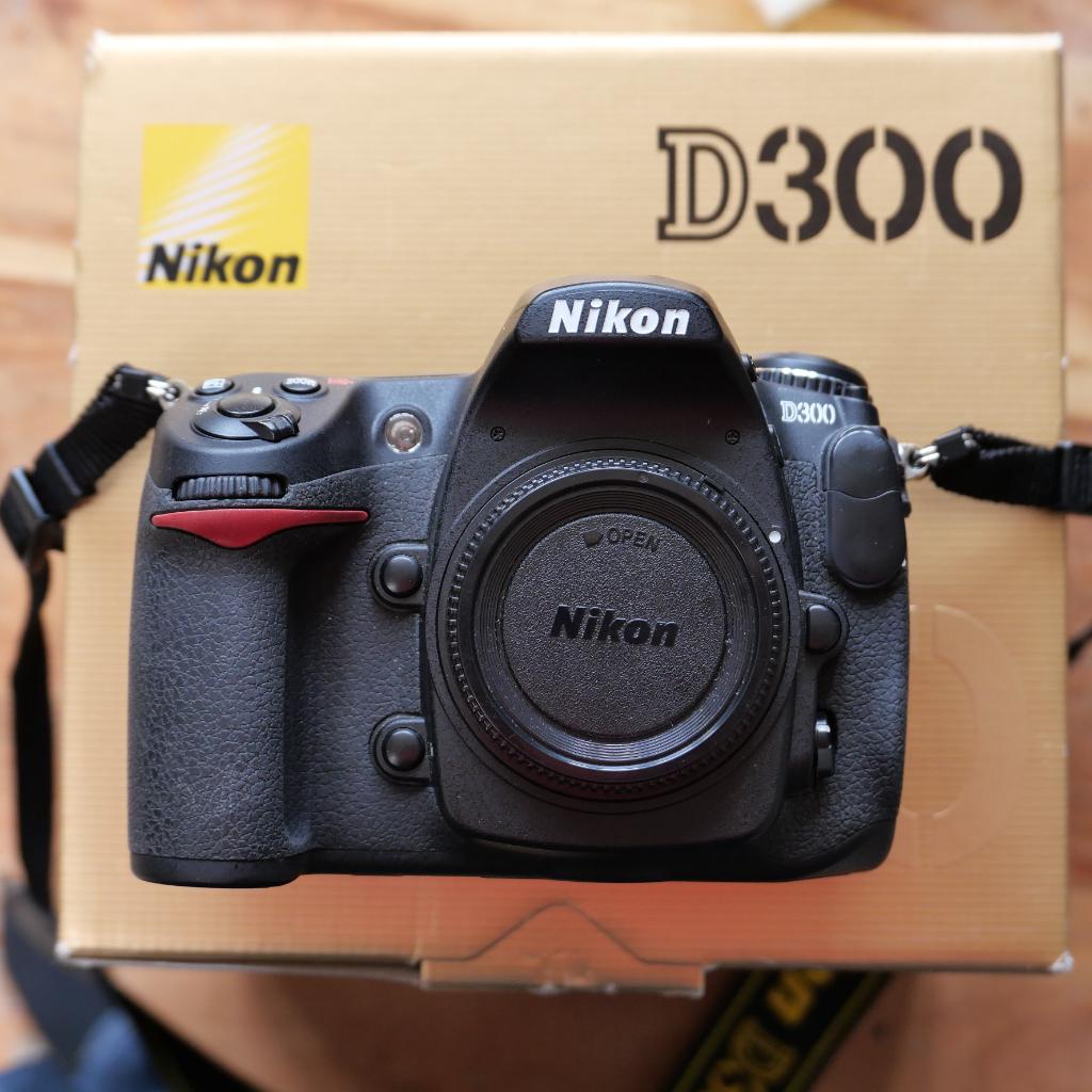 Nikon D300 SLR Body, Audio, Tv en Foto, Fotocamera's Digitaal, Ophalen, Gebruikt, Spiegelreflex, Nikon