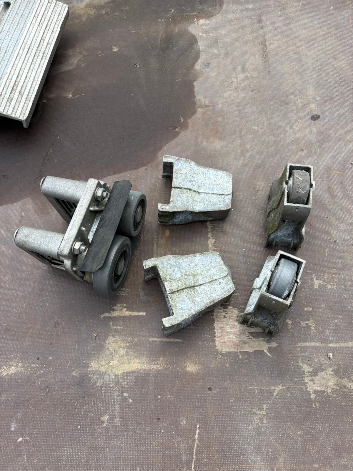 Heras schuifpoort wielset, Tuin en Terras, Tuinhekken en Hekwerk, Ophalen of Verzenden, Gebruikt, IJzer, Spijlenhekwerk