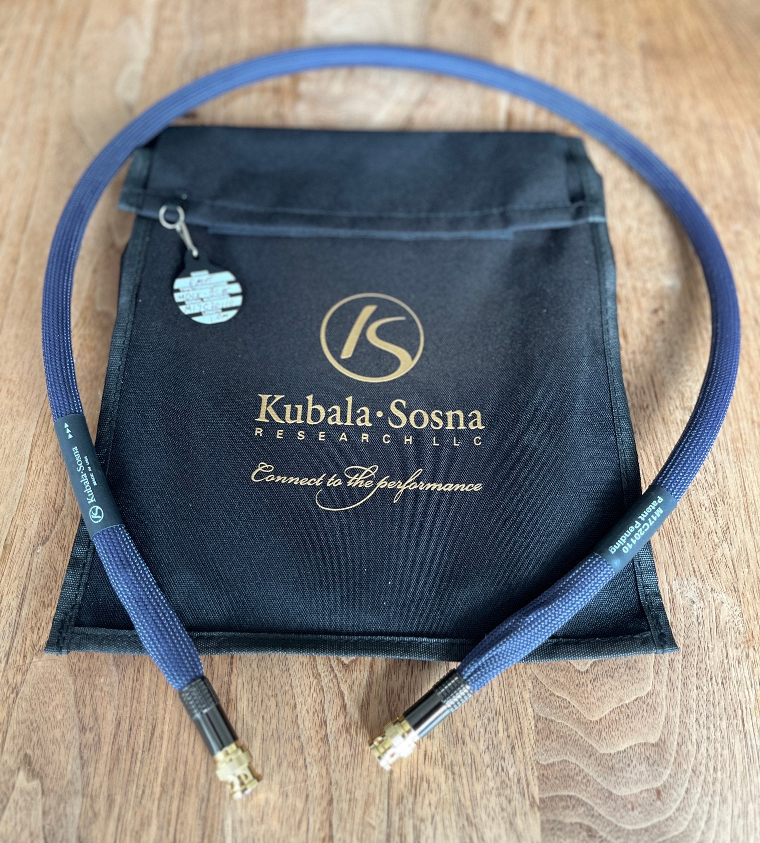 Kubala Sosna Emotion BNC-BNC Digital S/PDIF 75 Ohm 1 meter, Audio, Tv en Foto, Audiokabels en Televisiekabels, Ophalen of Verzenden