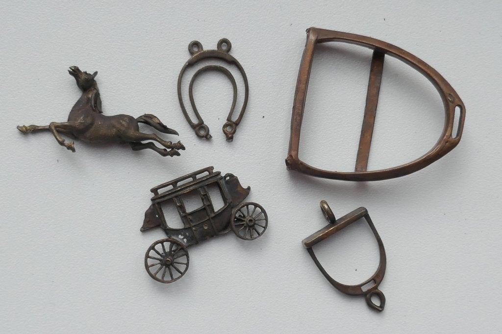 Paarden sport sieraden onderdelen van brons, Sieraden, Tassen en Uiterlijk, Verzenden, Brons, Overige typen