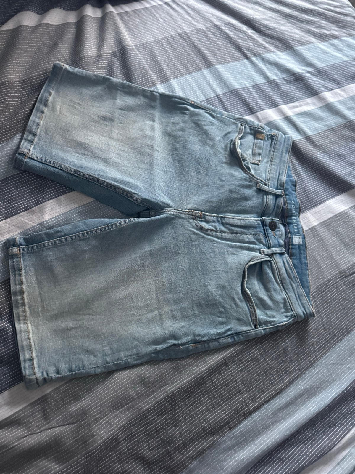 Cortefiel Jeans Short - Maat W32, Ophalen, Zo goed als nieuw, Blauw, W32 (confectie 46) of kleiner