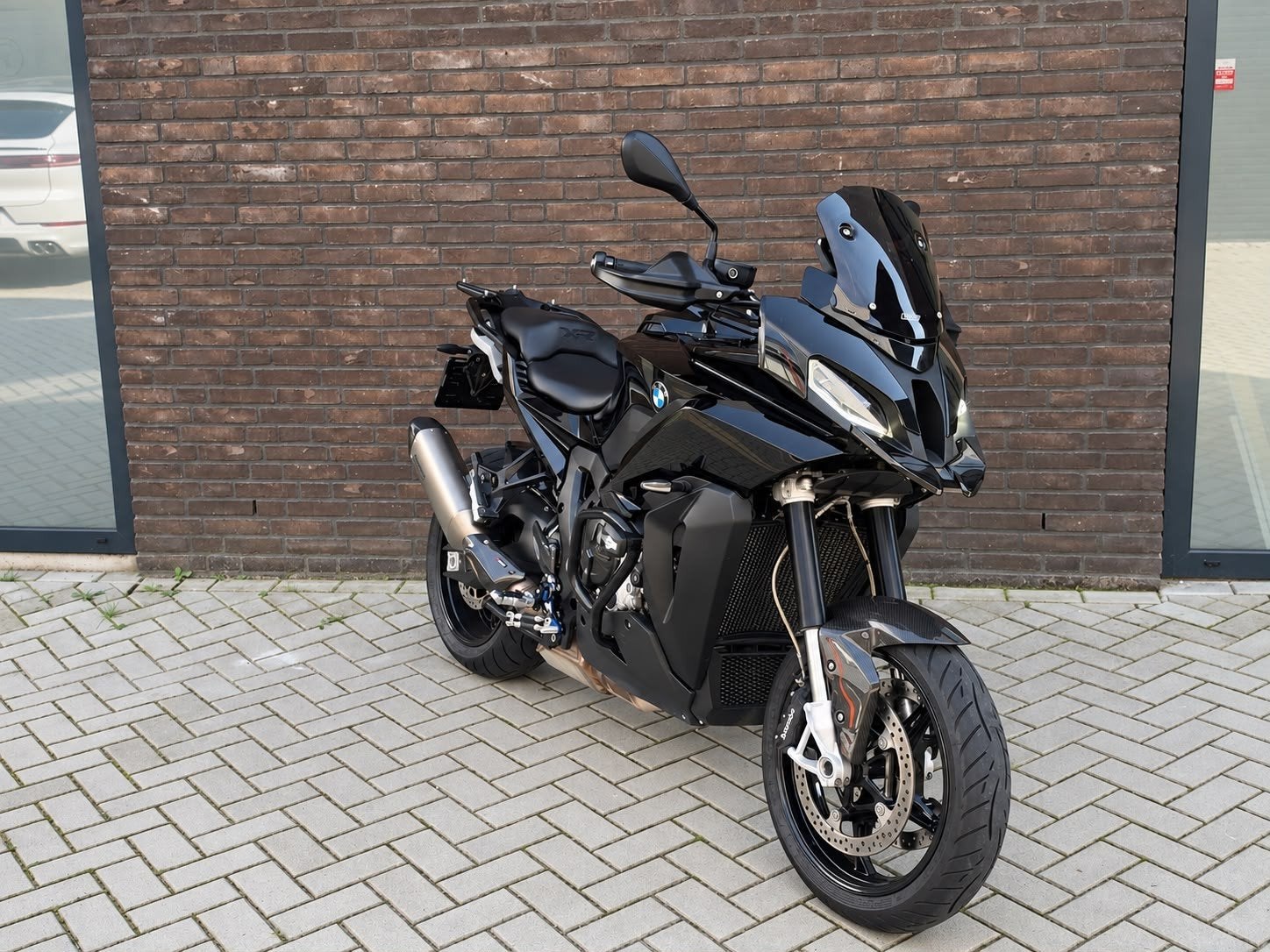 ⭐️BMW S1000XR ️- TRIPLE BLACK - BTW - FULL OPTION - GARANTIE, Traction Control, Occasion, 4 cilinders, Motorrijbewijs A