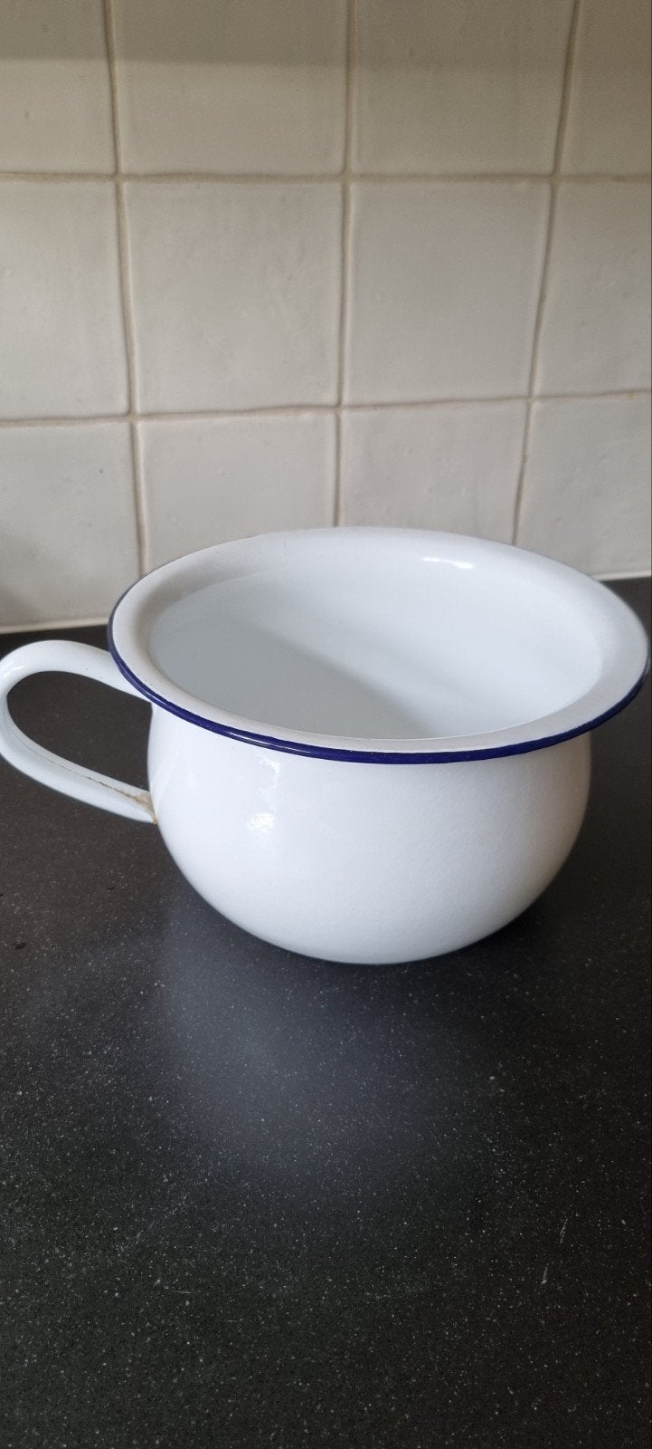 Laaks Brocante, witte emaille po, Ophalen