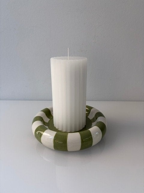 Groen-wit gestreepte schaal / vide-poche, Porselein of Keramiek, Schaal, Rond, Ophalen of Verzenden