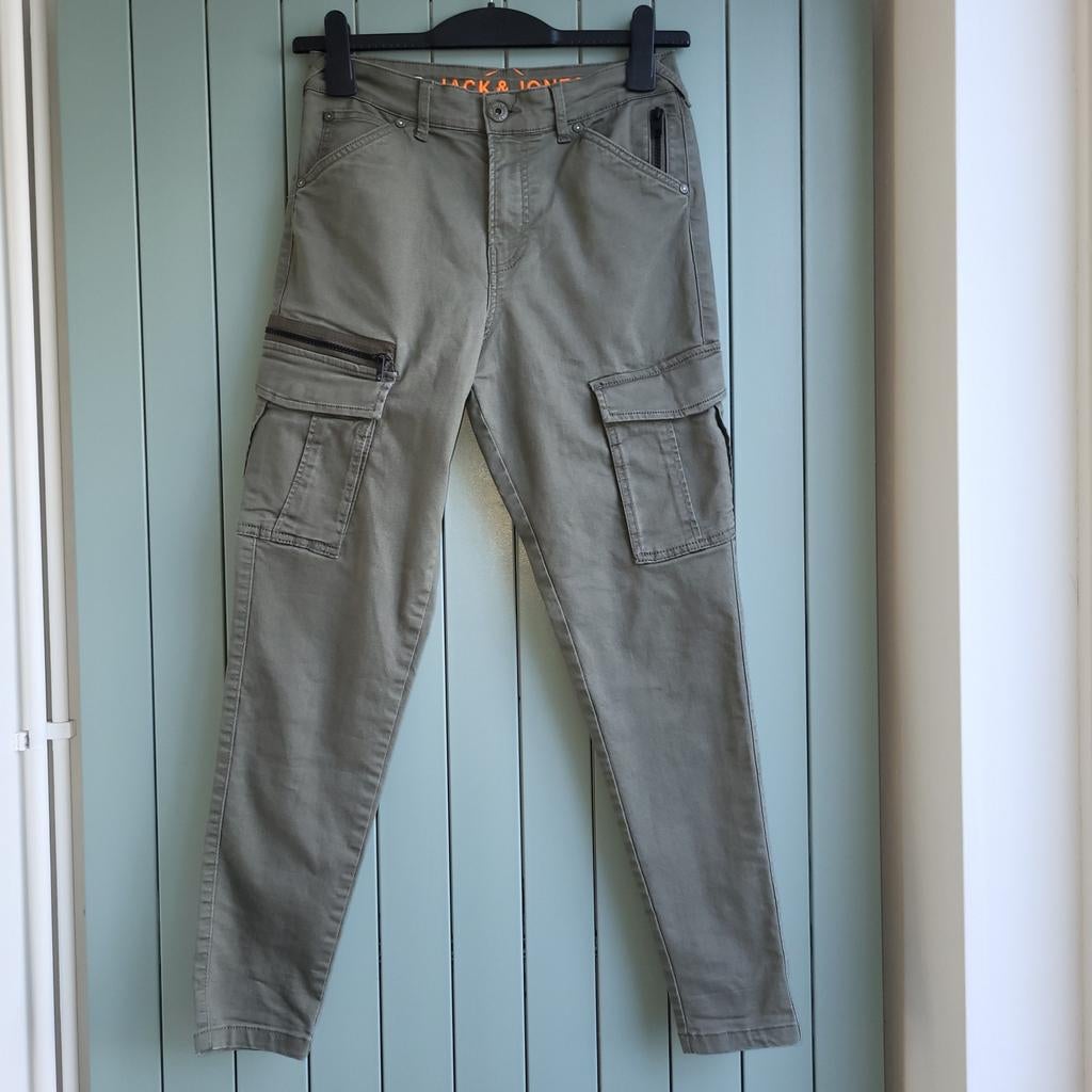 Groene Jack&Jones Cargo broek maat 28/32, Nieuw, Ophalen of Verzenden, Maat 46 (S) of kleiner, Groen