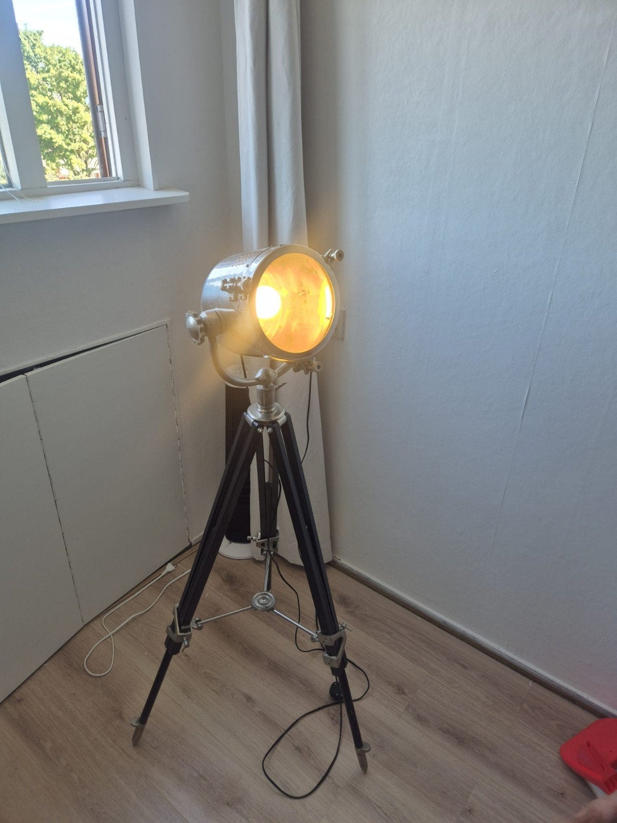 Studio Spotlight Vloerlamp op Statief, Gebruikt, 100 tot 150 cm, Industrieel, Vintage, Retro, Hout