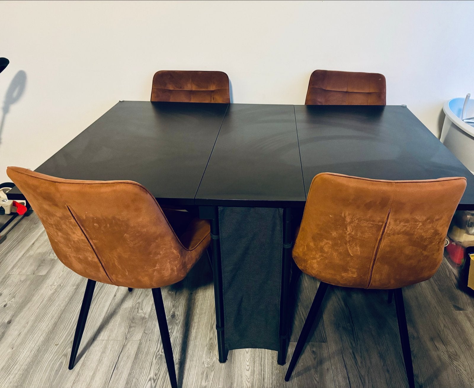 IKEA KALLHÄLL inklapbare tafel met opbergruimte, 100 tot 150 cm, Ophalen of Verzenden, Zo goed als nieuw, Vier personen