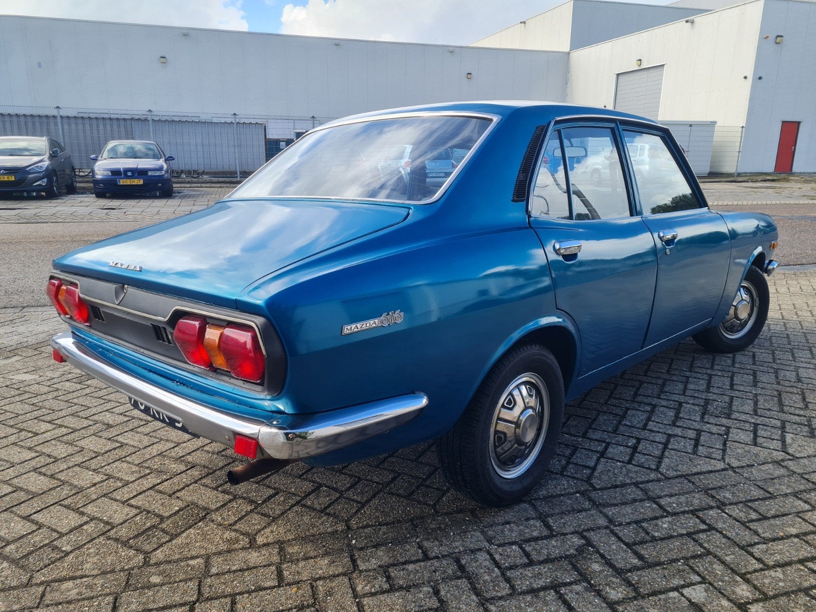 Mazda 616 / Oldtimer, foto 7