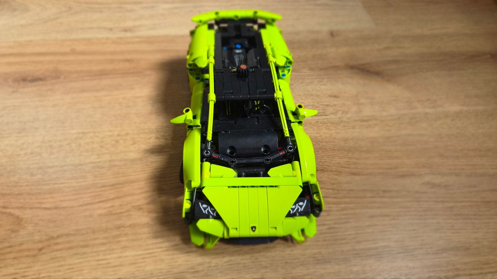 LEGO Technic Lamborghini Huracán Tecnica 42161, Ophalen of Verzenden, Zo goed als nieuw