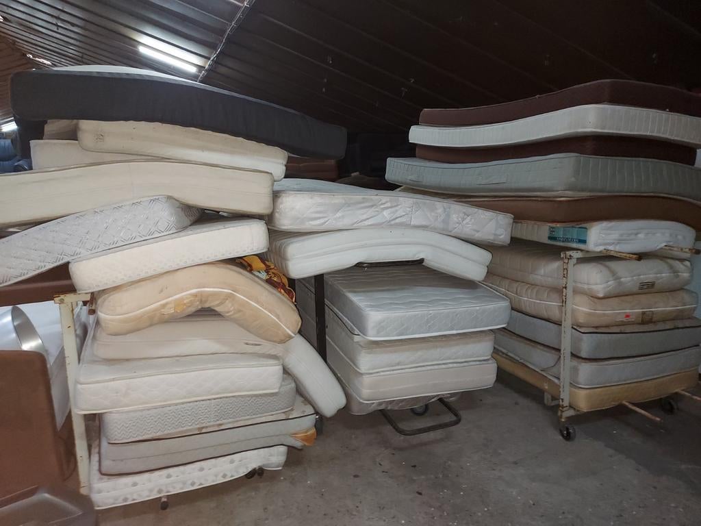 Partij gebruikte tweedehands matrassen gratis export, Ophalen, Gebruikt, Eenpersoons, 90 cm