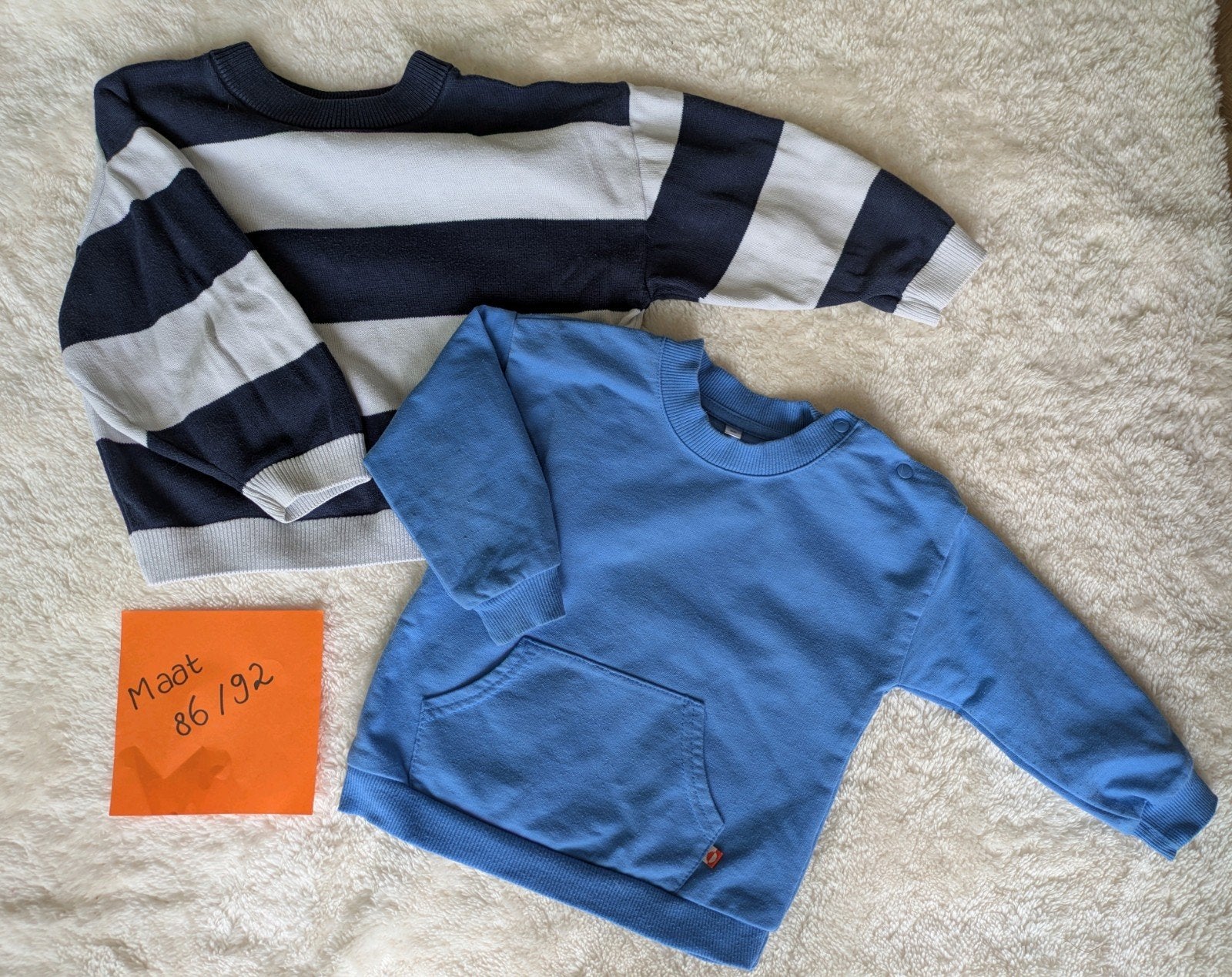 Set van 2 truien voor jongens, maat 86/92, Kinderen en Baby's, Kinderkleding | Maat 92, Ophalen, Gebruikt, Trui of Vest, Onbekend